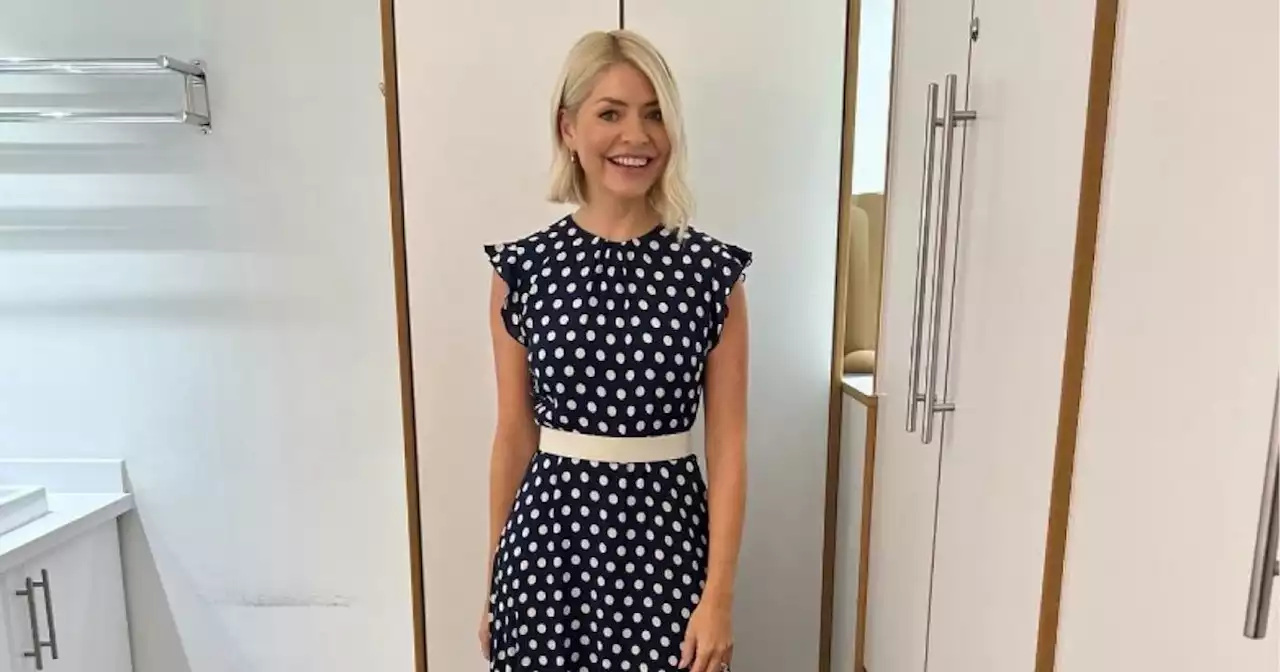 Holly Willoughby says 'just like that' over This Morning return and fans react