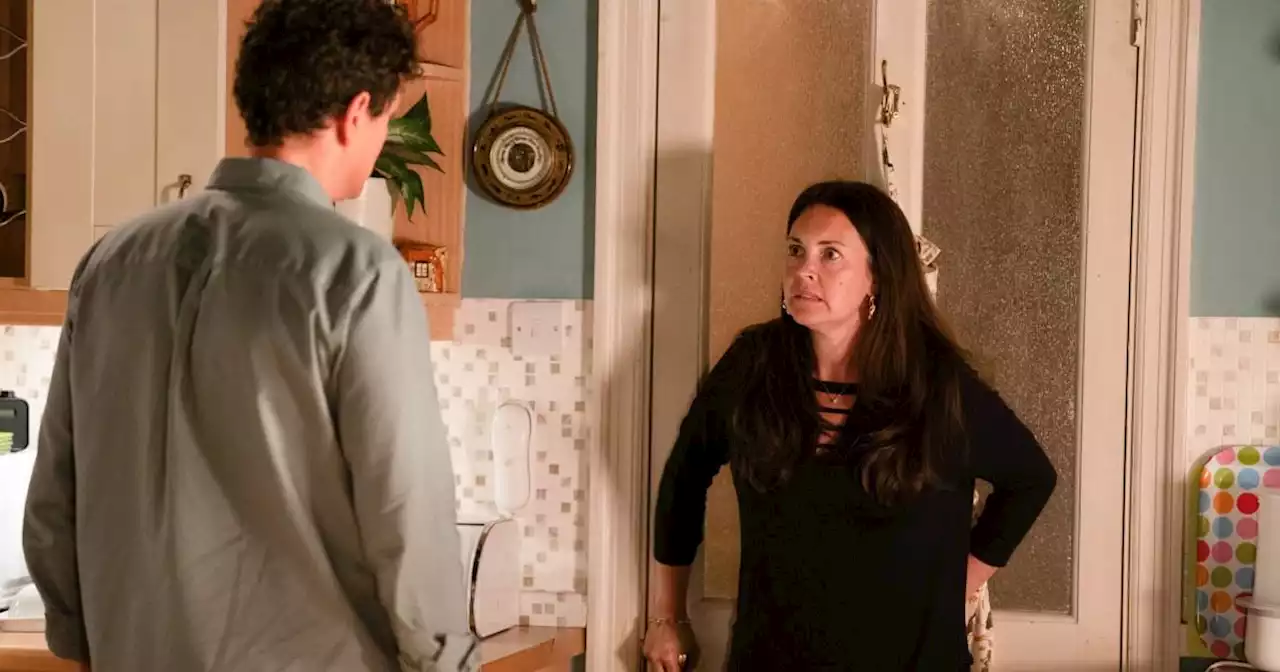 Theo vows to take things to the next level with terrified Stacey in EastEnders