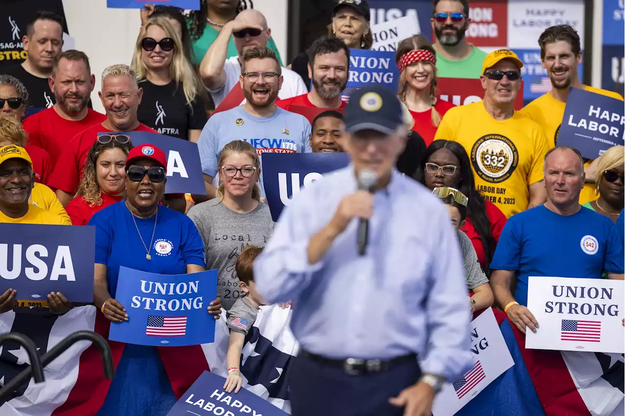 Biden acusa a Trump de ser uno de los pocos presidentes que destruyó empleo en EE.UU.