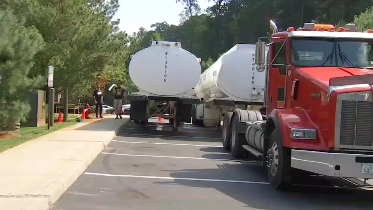 Water main break in Tewksbury leaves apartment complex, neighborhood with no water