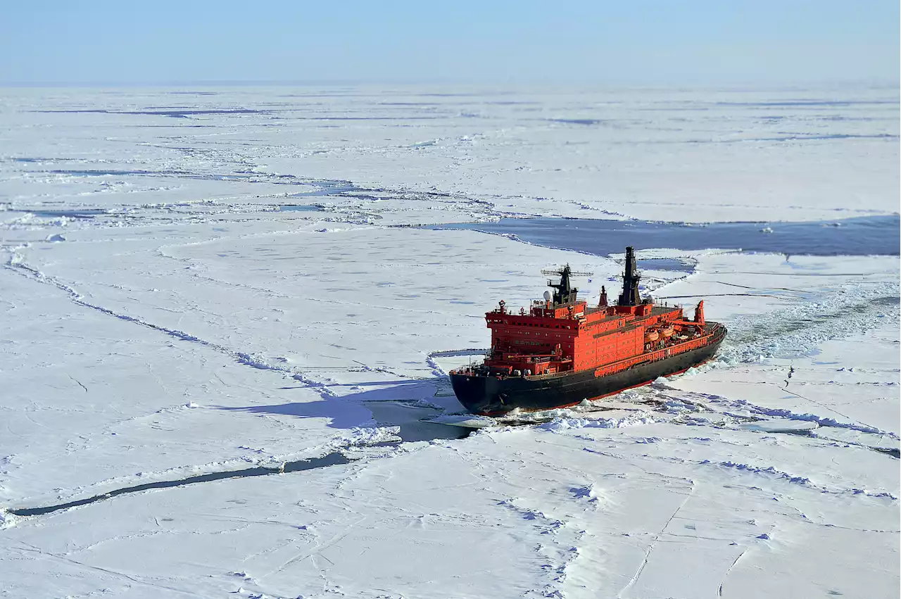 Icebreaker travels 2,000 miles to rescue sick scientist stuck in Antarctica