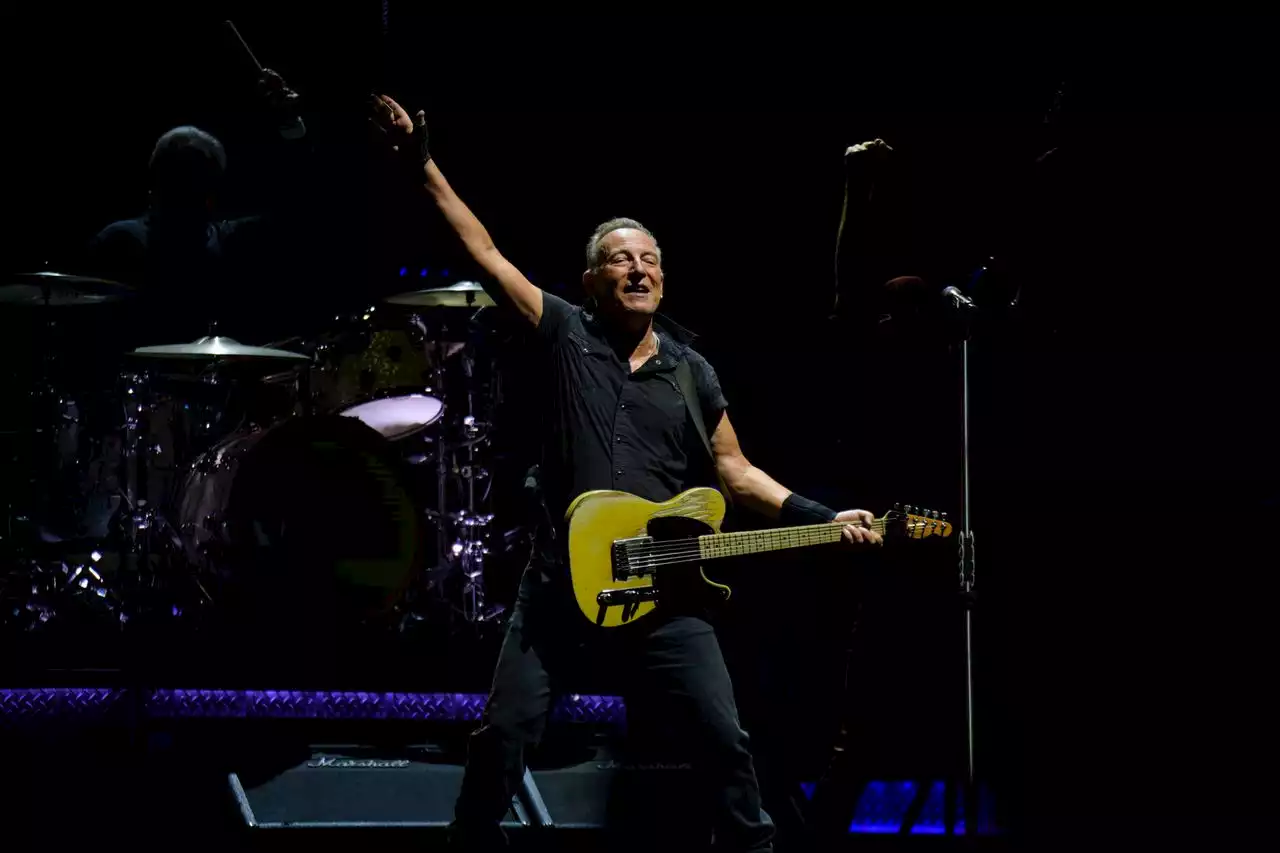 Top 11 songs from Springsteen's best MetLife show yet, ranked by crowd reaction