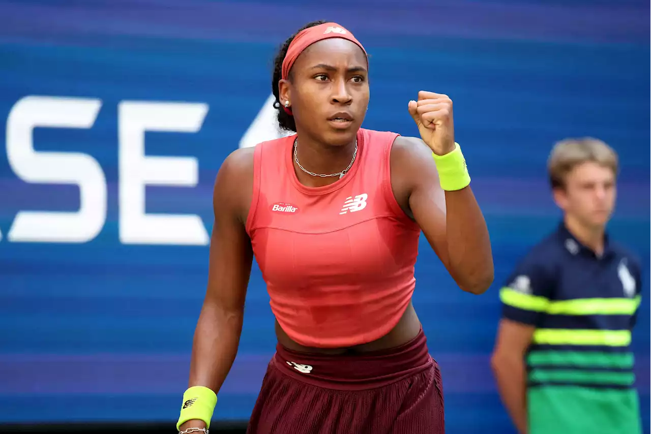 Coco Gauff defeats Caroline Wozniacki to make second straight US Open quarterfinals