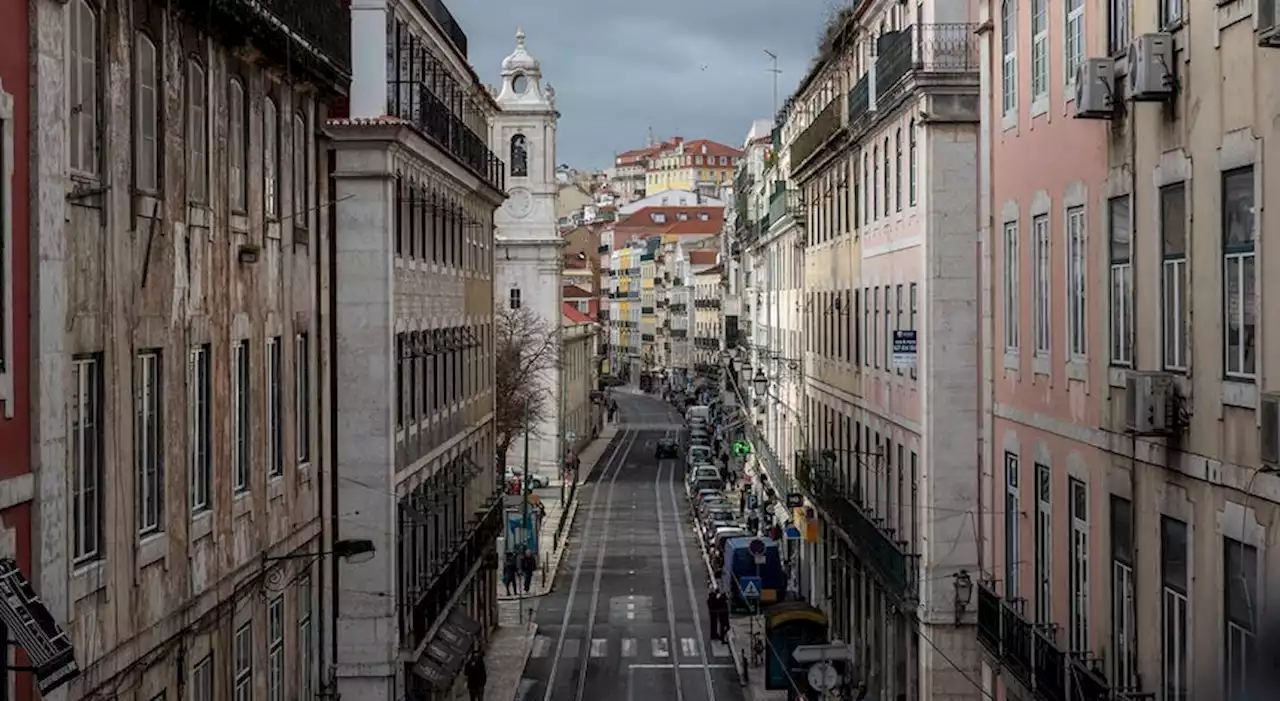 Bruxelas realça medidas da UE para habitação acessível sem responder a carta portuguesa