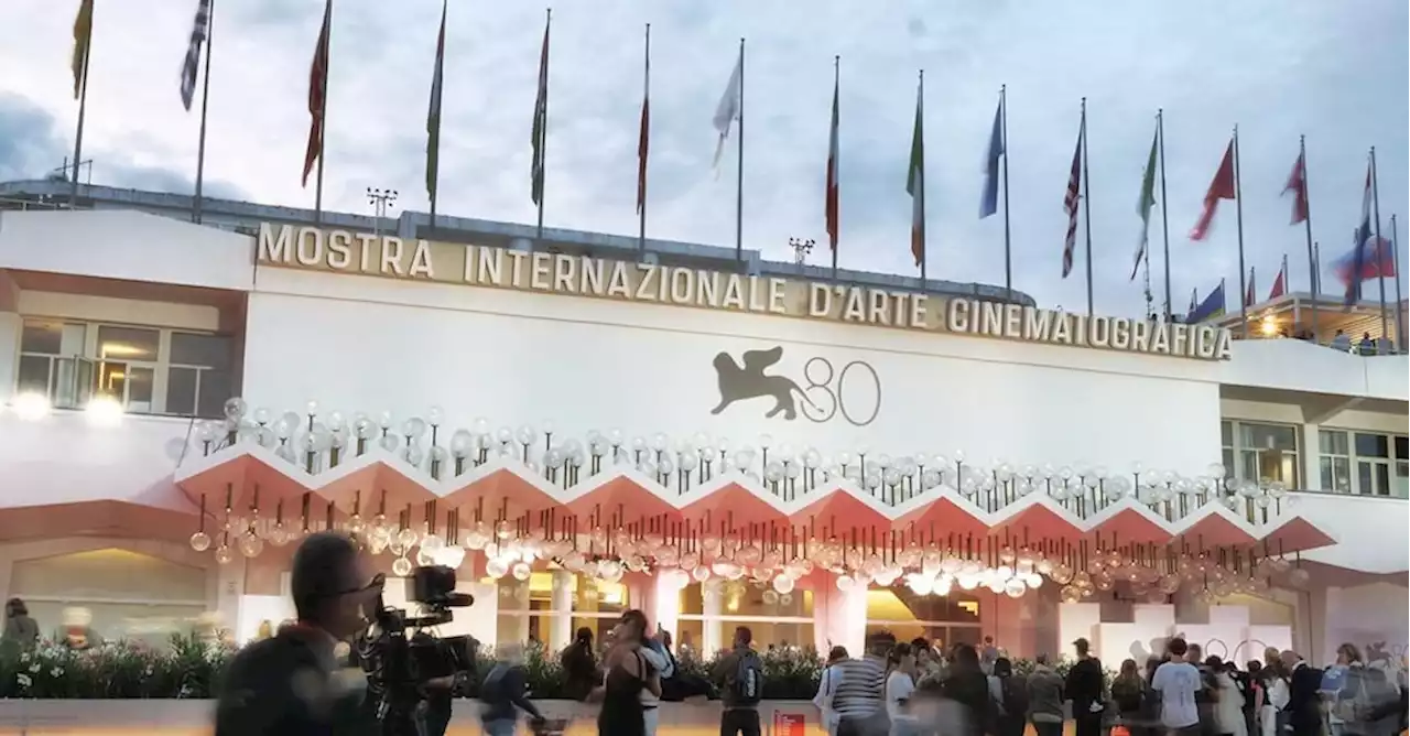 Non solo red carpet e festival: a Venezia il tempo è una storia da film