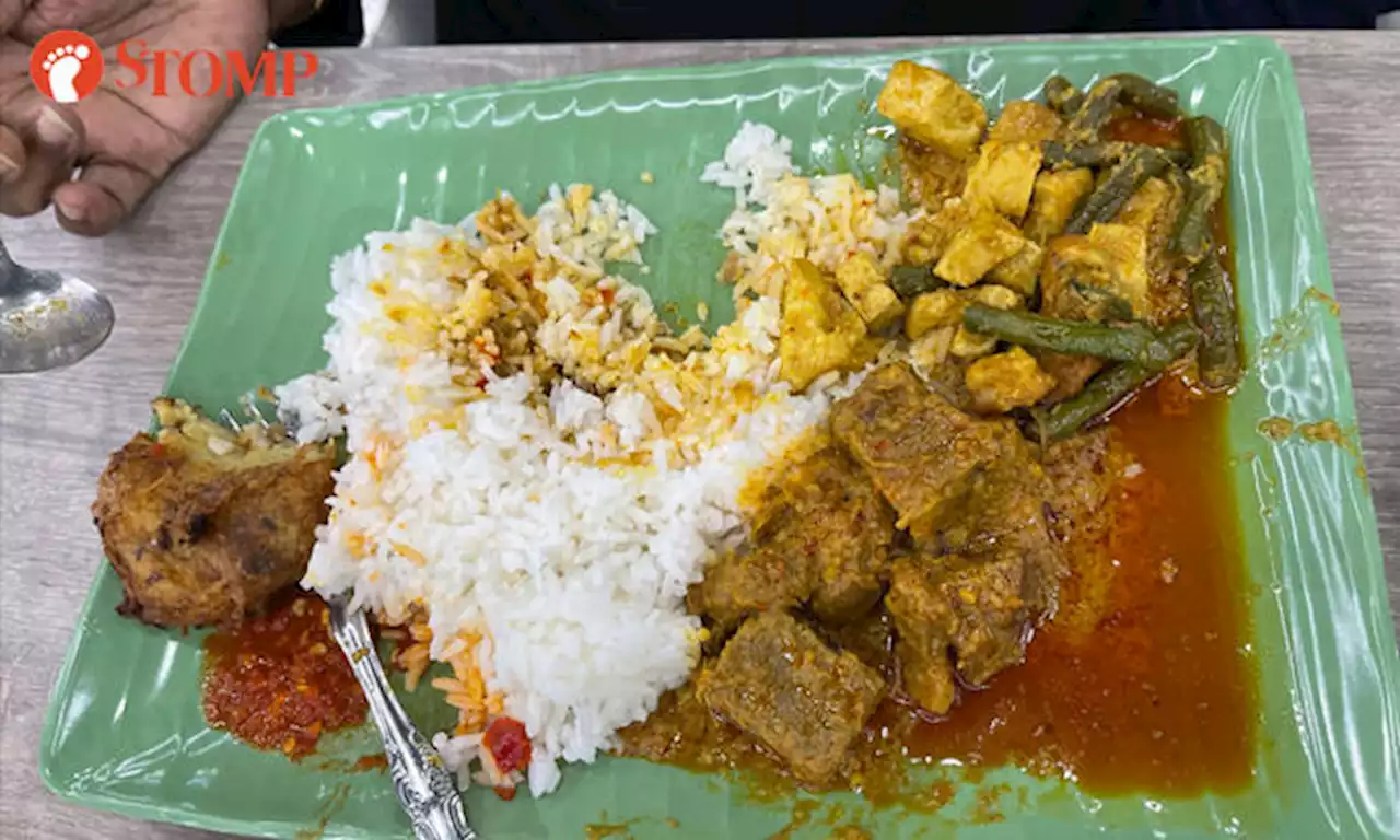 'Daylight robbery': How can this 'basic' nasi padang cost $11 at Jurong Point food court?