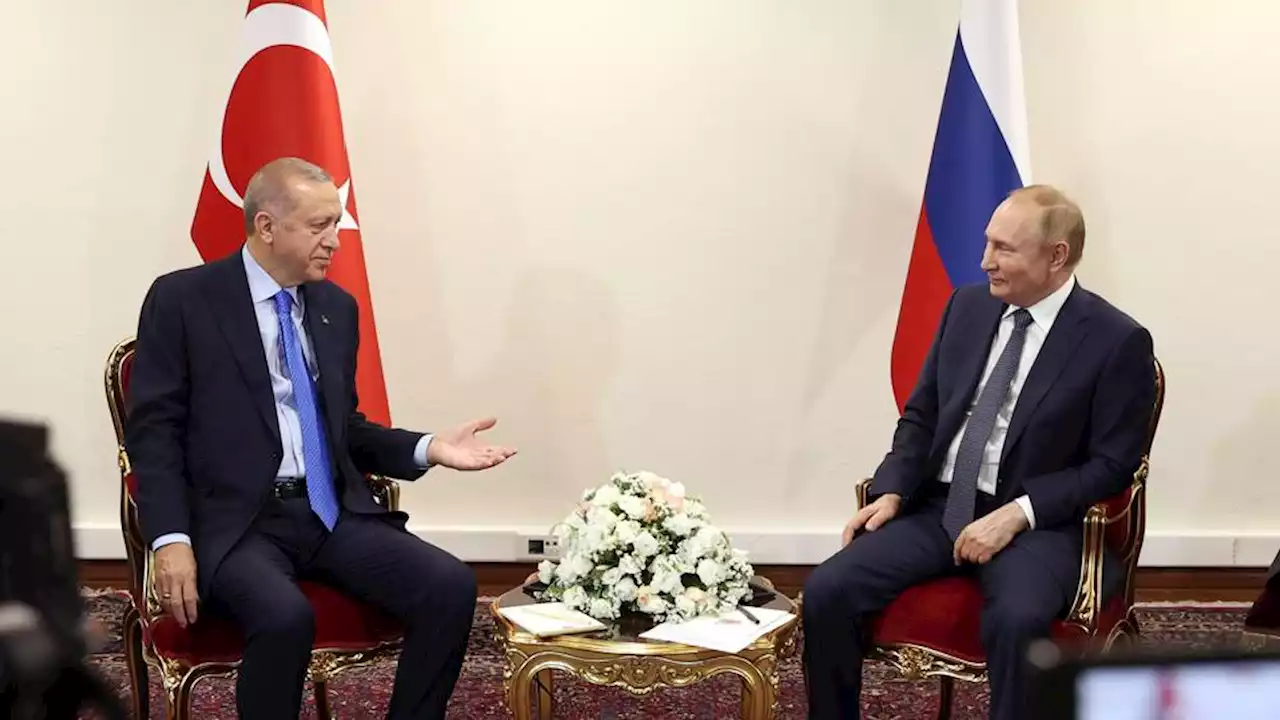 President Erdogan travels to Russia for talks with Putin