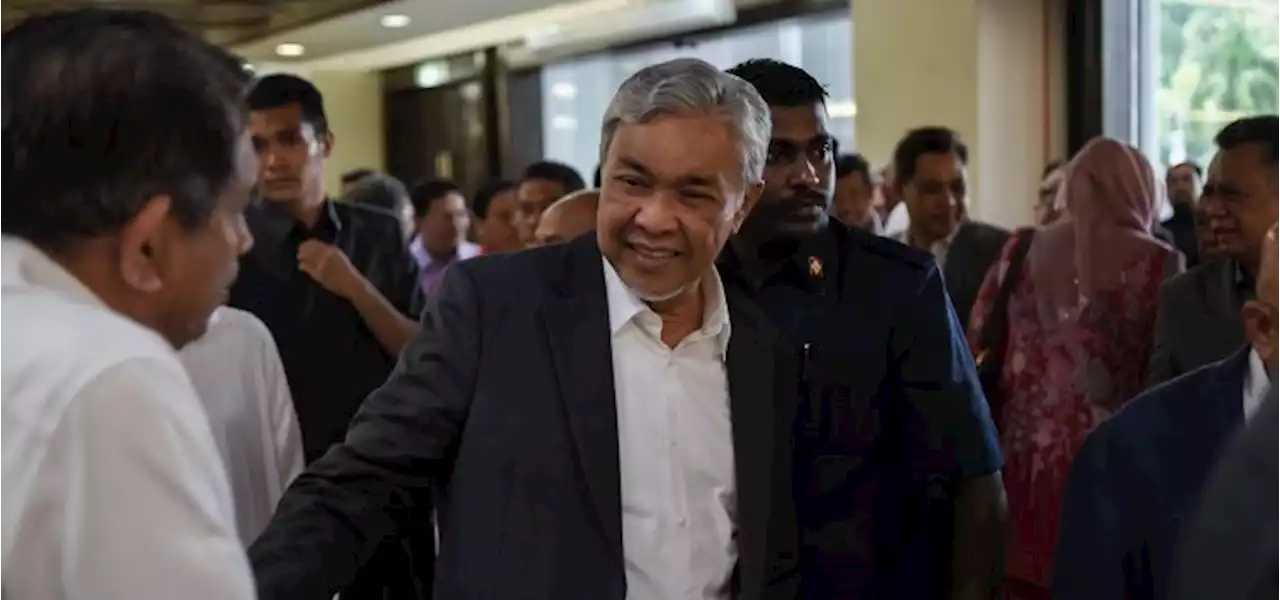 Ahmad Zahid dilepas tanpa bebas daripada 47 pertuduhan rasuah, pecah amanah dan pengubahan wang haram