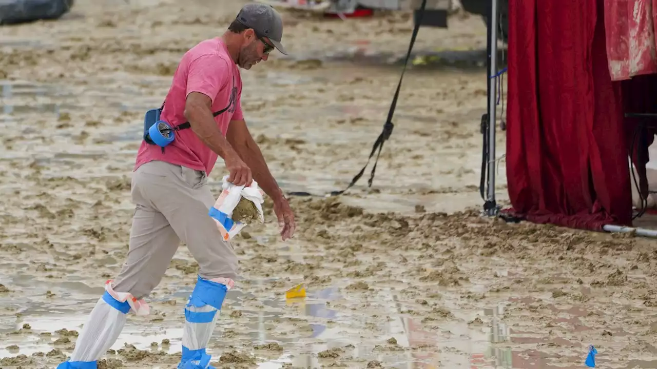 Top-News kompakt: Festival 'Burning Man' unter Wasser – Besucher sitzen fest