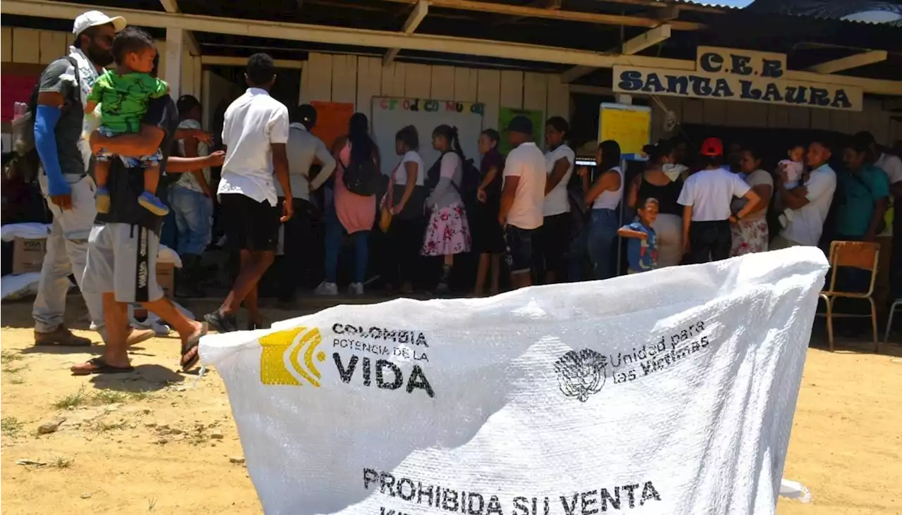 Unidad de Víctimas atiende a 282 familias desplazadas en Antioquia por disputa de grupos armados