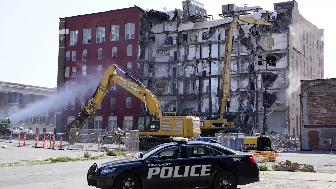 Owner of collapsed Iowa building that killed 3 people files lawsuit blaming engineering company