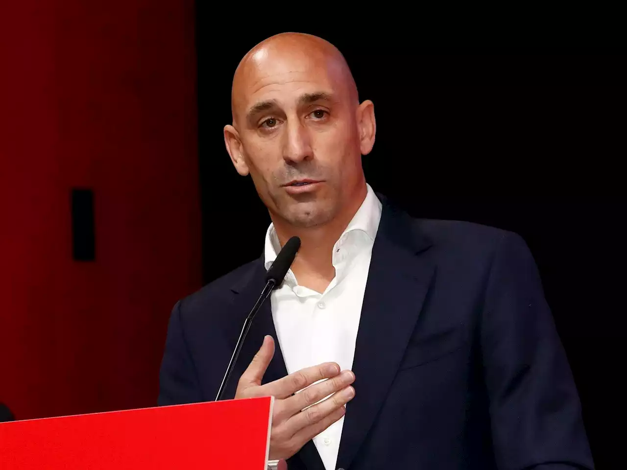 La FIFA analiza extender la suspensión de Luis Rubiales tras el escándalo que generó el beso a Jenni Hermoso