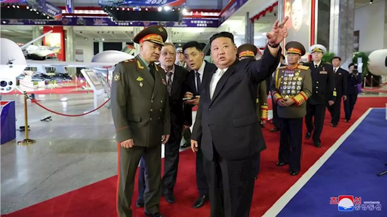 Menhan Rusia Disebut Ajak Kim Jong Un Latihan Militer Bareng China