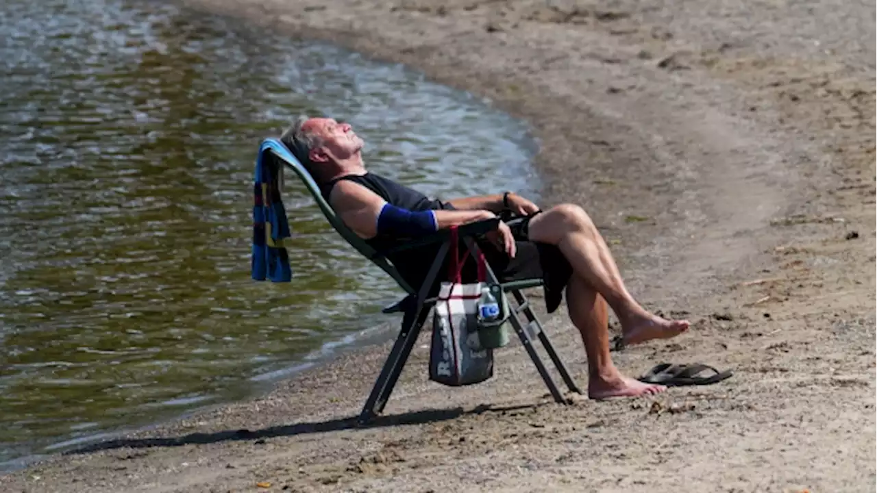 It could feel like 40 today as 'atypical' heat warnings issued for much of Ontario