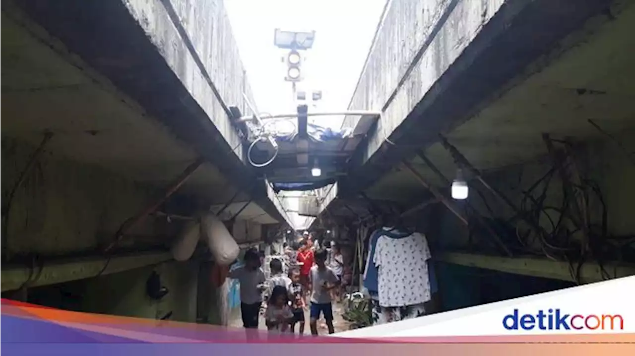 Ada KTT ASEAN, Beda Nasib Permukiman Kolong Tol Tomang dengan Tol Angke