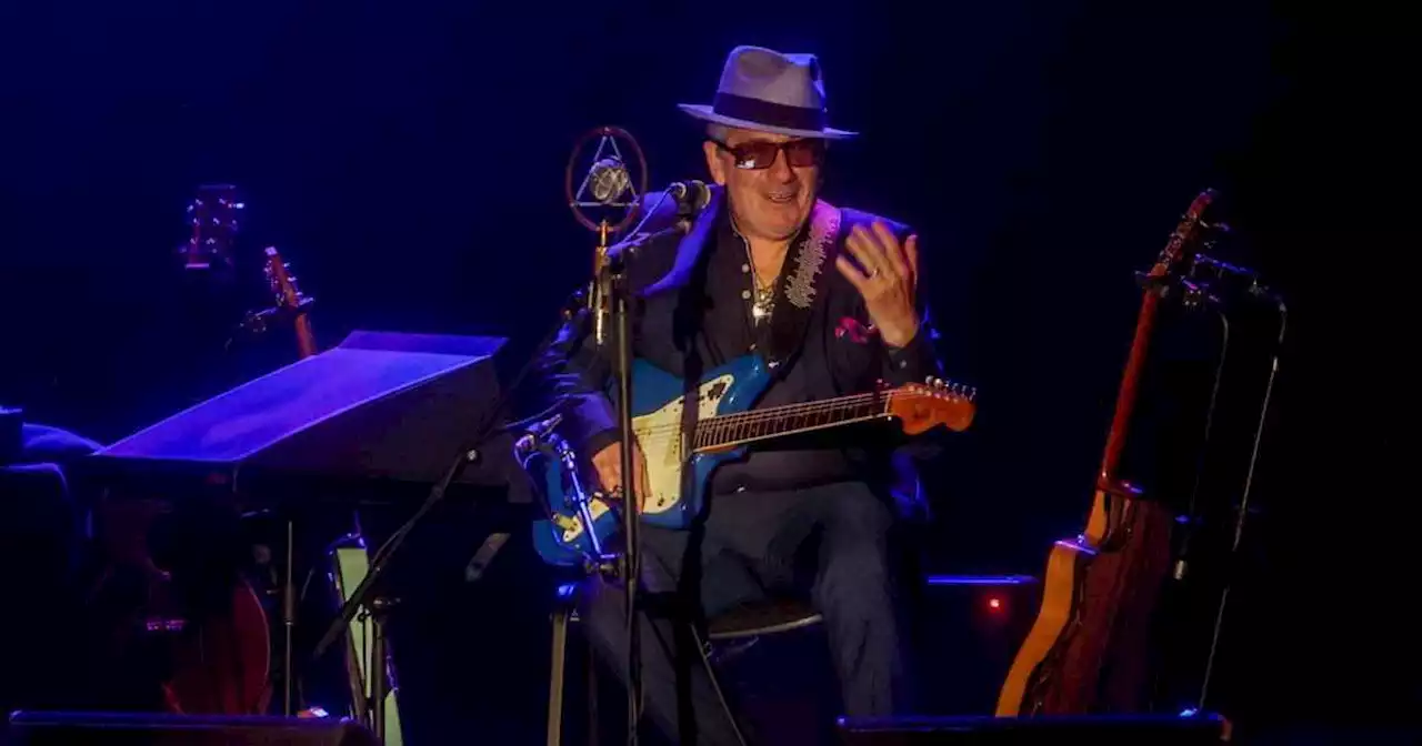 Elvis Costello tira del jazz para reinventarse: una jugada al despiste para lucirse en Madrid