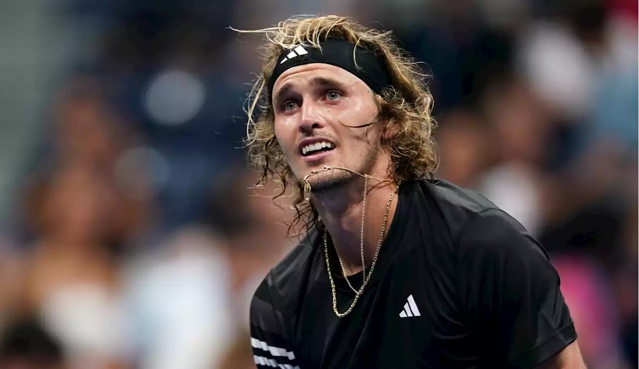 Video: Zverev hizo expulsar a un fanático de un juego por gritar frases nazis