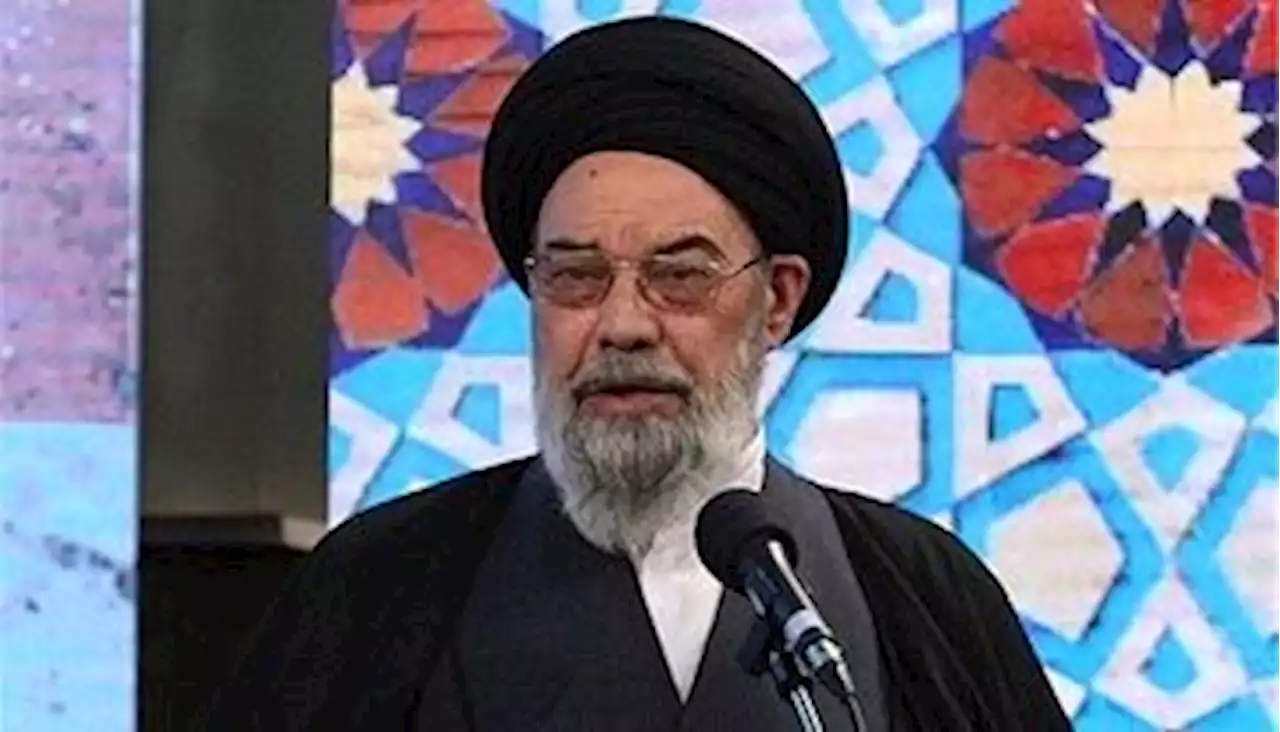حضور روحانیون در دستگاه های دولتی یک ضرورت است