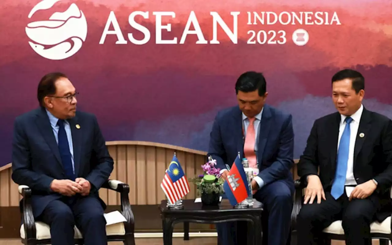 Guard against divisive action by major powers, Anwar tells Asean