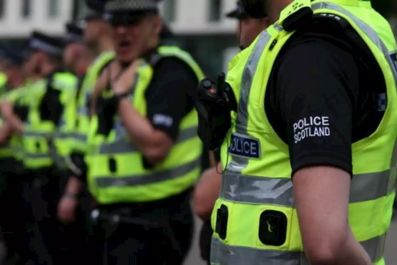 Police Scotland officers get 7 per cent pay rise as part of new deal