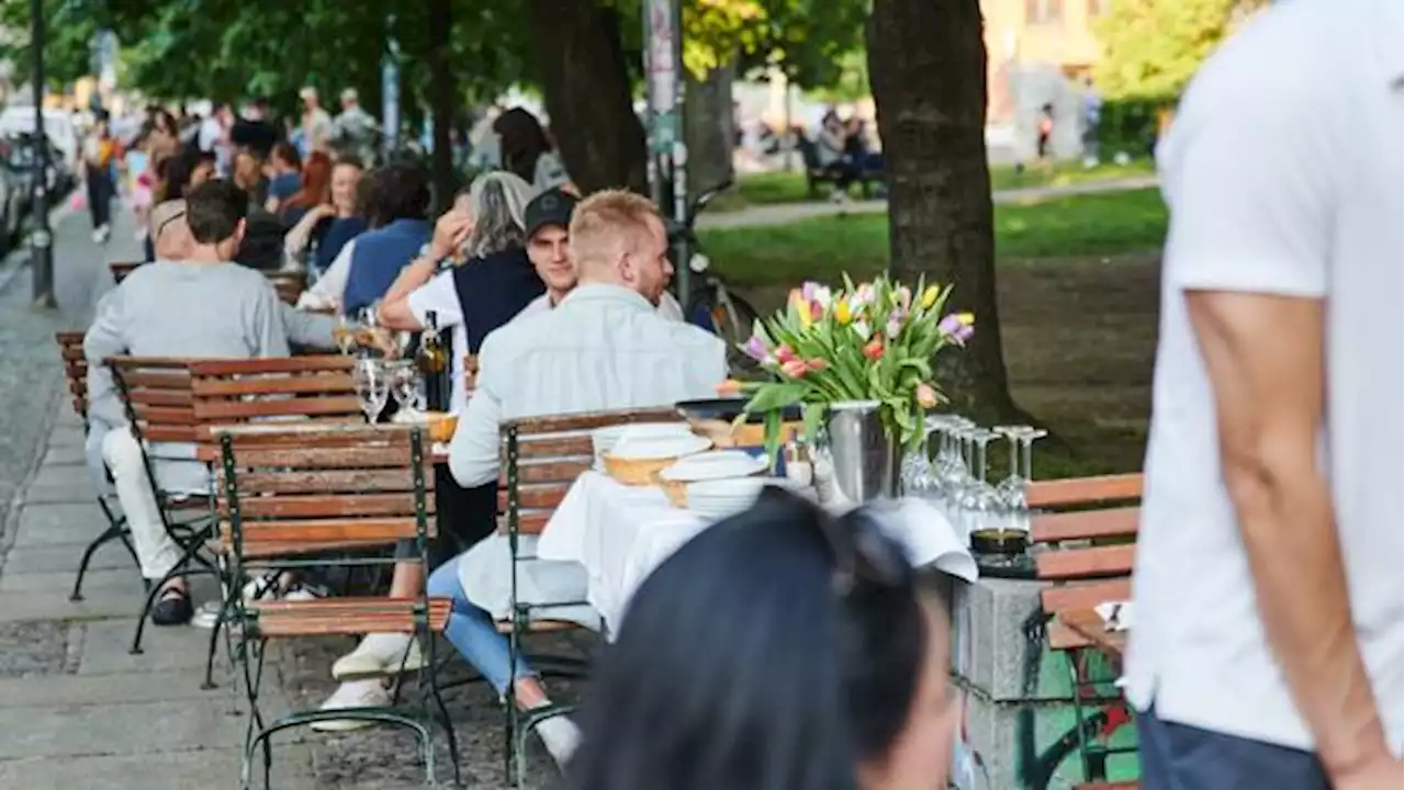 Gastgewerbe: Dehoga warnt nach schwierigem Sommer erneut vor höherer Steuer