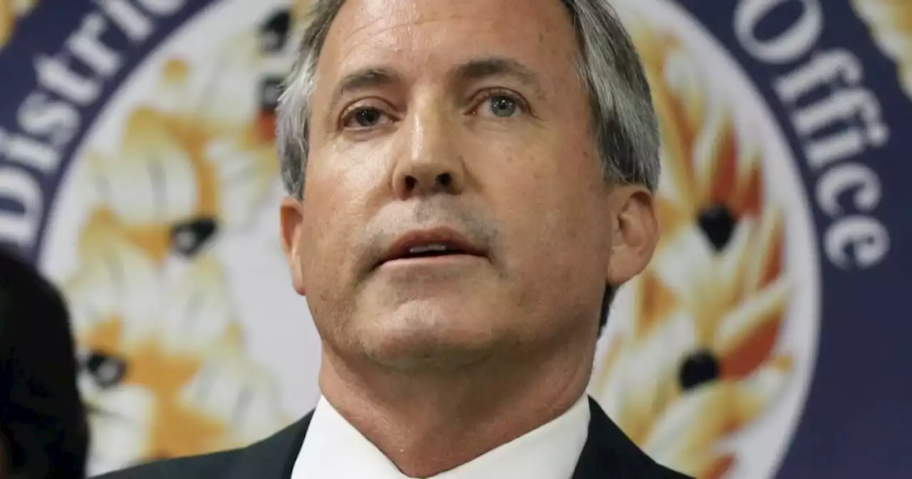 Embattled but defiant, suspended Texas Attorney General Ken Paxton enters impeachment trial today