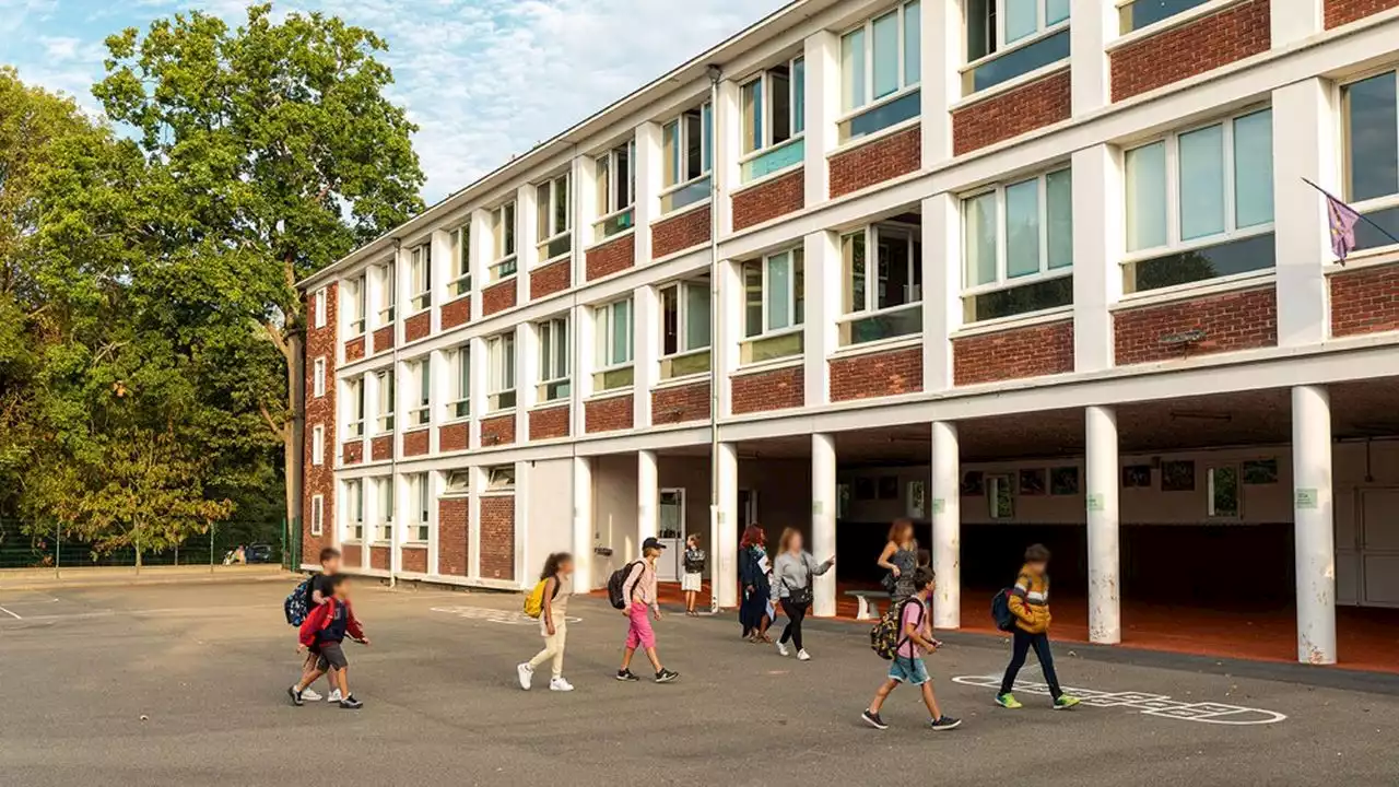 Rénovation énergétique des écoles : le plan d'Emmanuel Macron laisse les élus locaux dans l'expectative