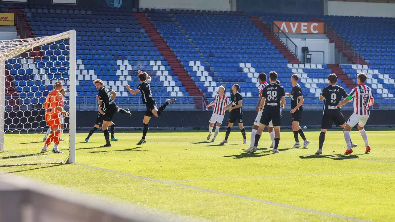 NAC blijft in leeg stadion uit problemen in restant tegen Willem II en wint ruim