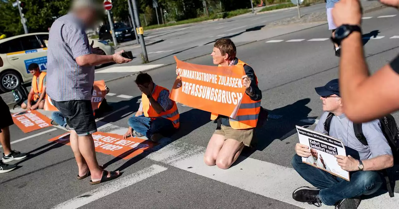 Demonstration gegen die IAA: Klimaaktivist der Letzten Generation wird in München geohrfeigt