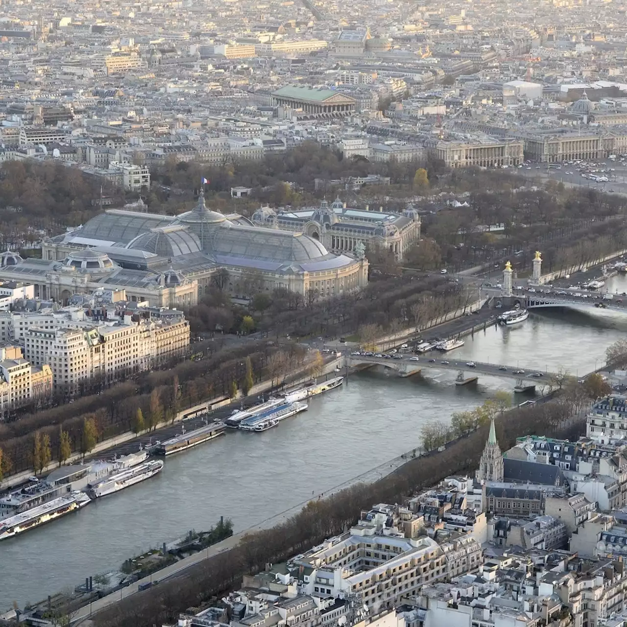 Lorànt Deutsch révèle que 'ce n'est pas la Seine qui coule dans la capitale'