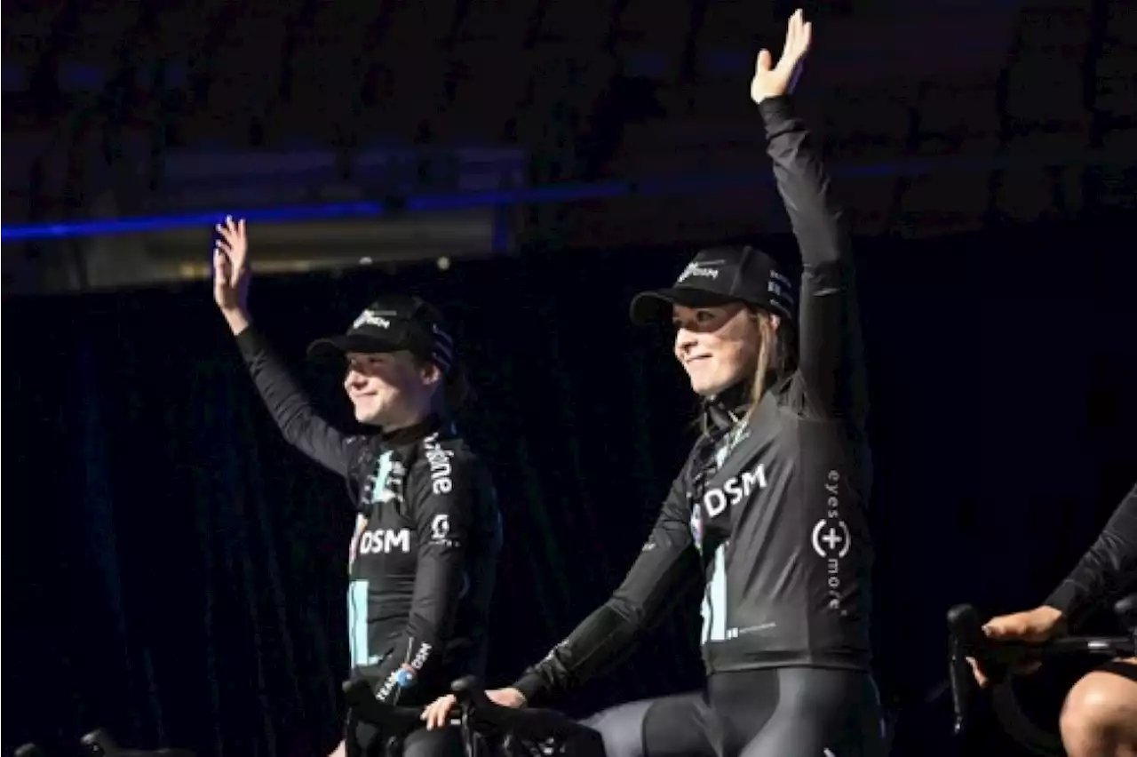 Charlotte Kool remporte le prologue, Lotte Kopecky 3e