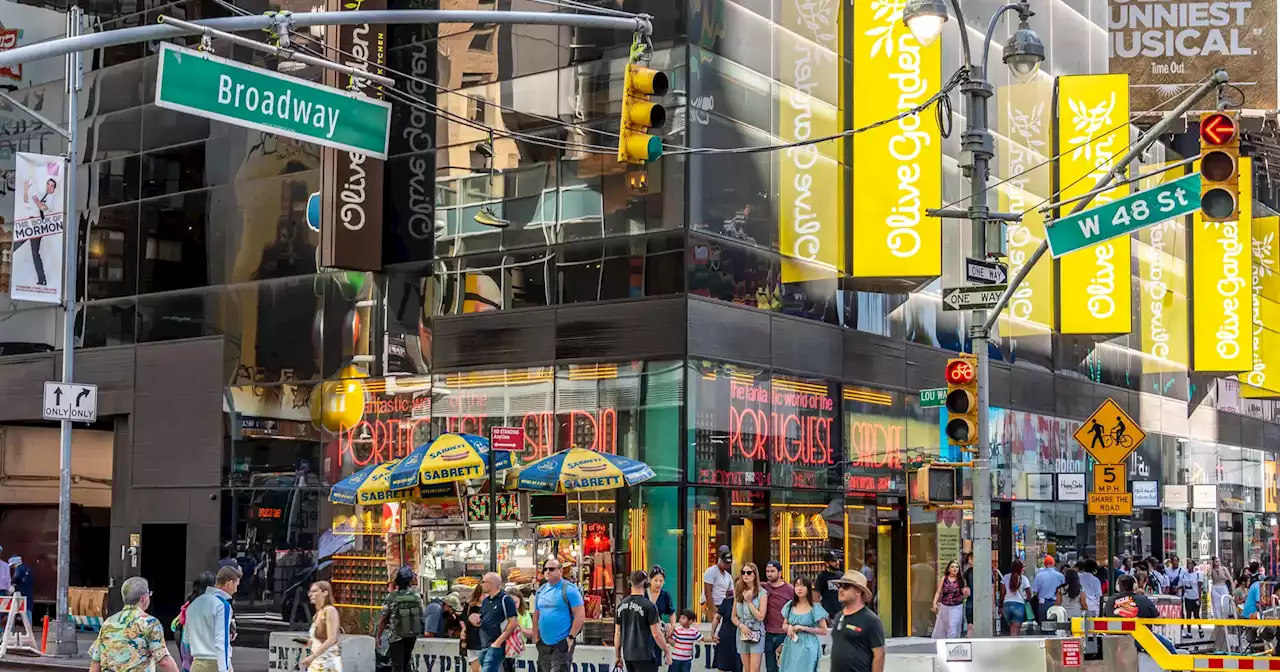 Imprensa de Nova Iorque rendida a nova loja portuguesa em Times Square