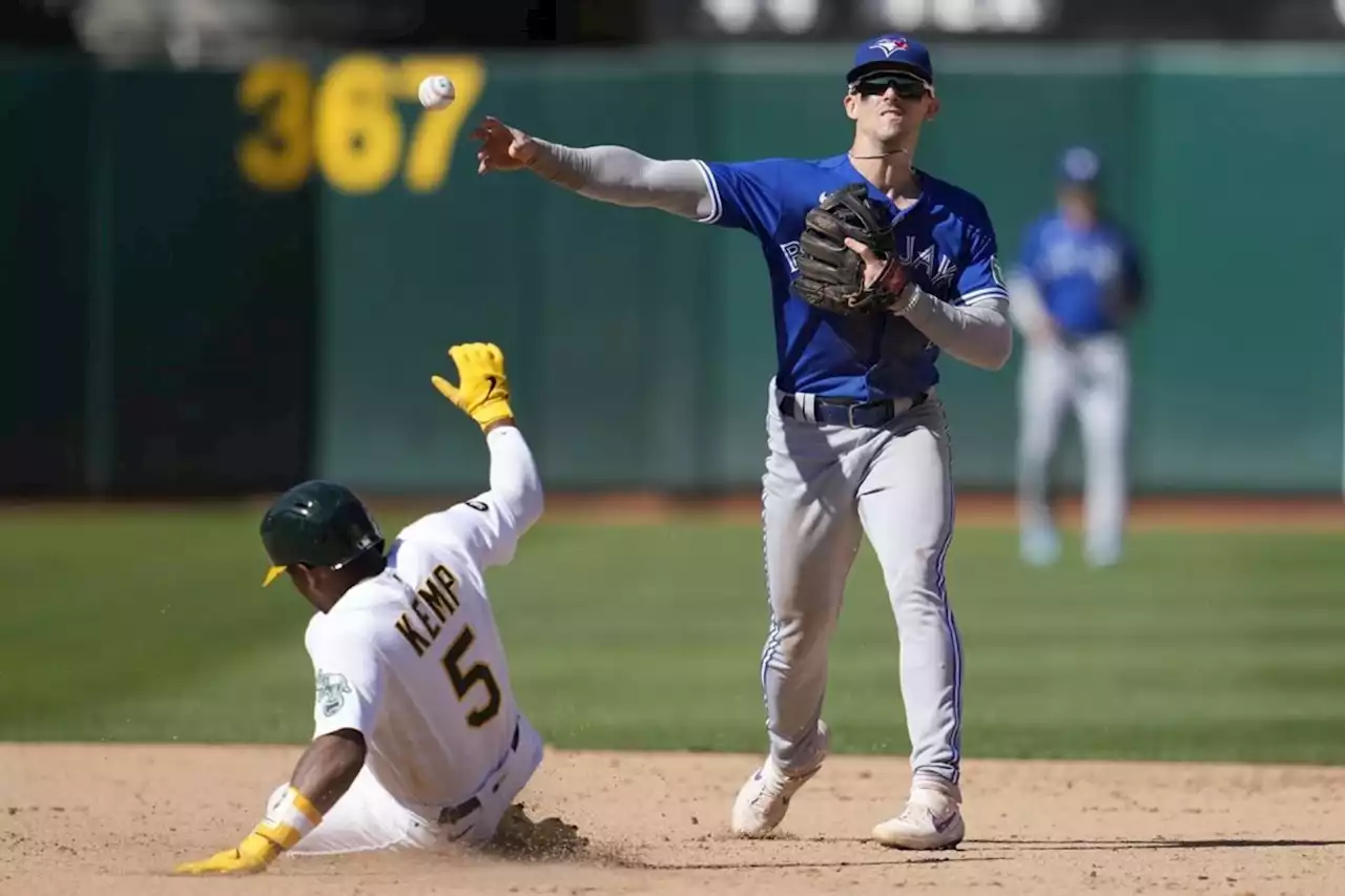 Blue Jays score three runs in 10th, beat Athletics 6-5