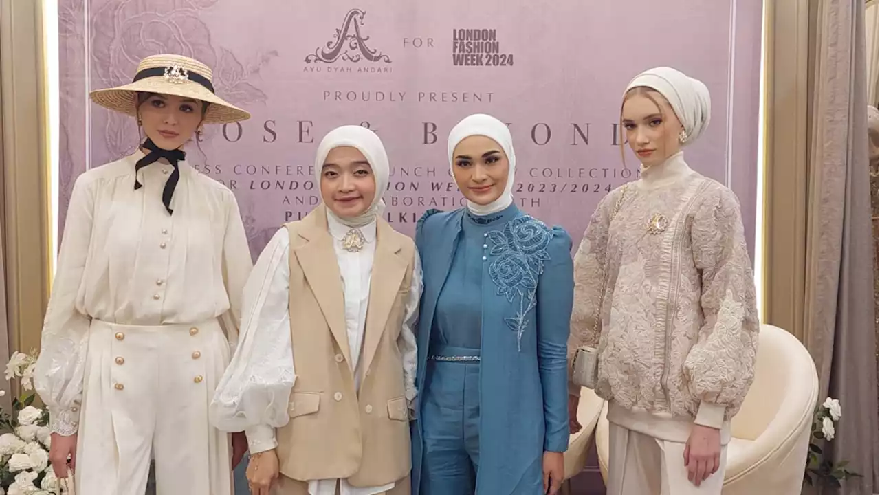 Busana Muslim Rancangan Ayu Dyah Andiani - Putri Zulhas Dibawa ke London Fashion Week