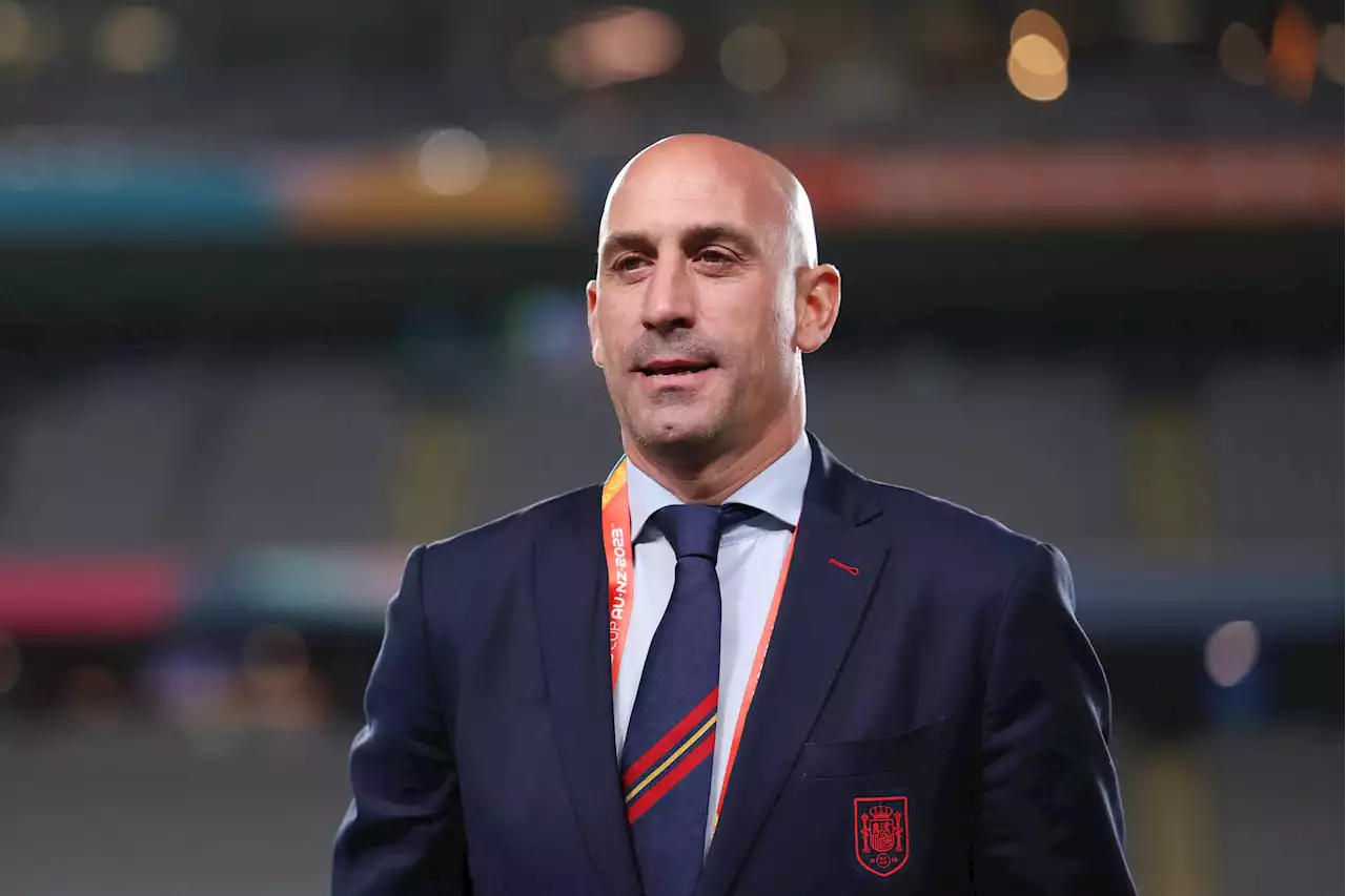 Spain men's team criticise 'unacceptable' behaviour of Rubiales