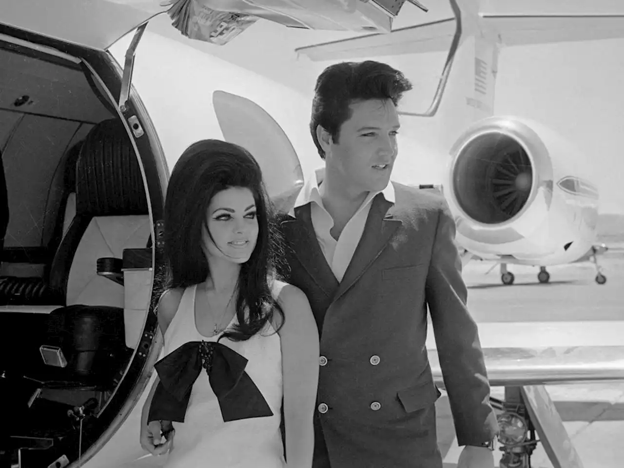 Priscilla Presley: I did not have sex with Elvis when I was 14