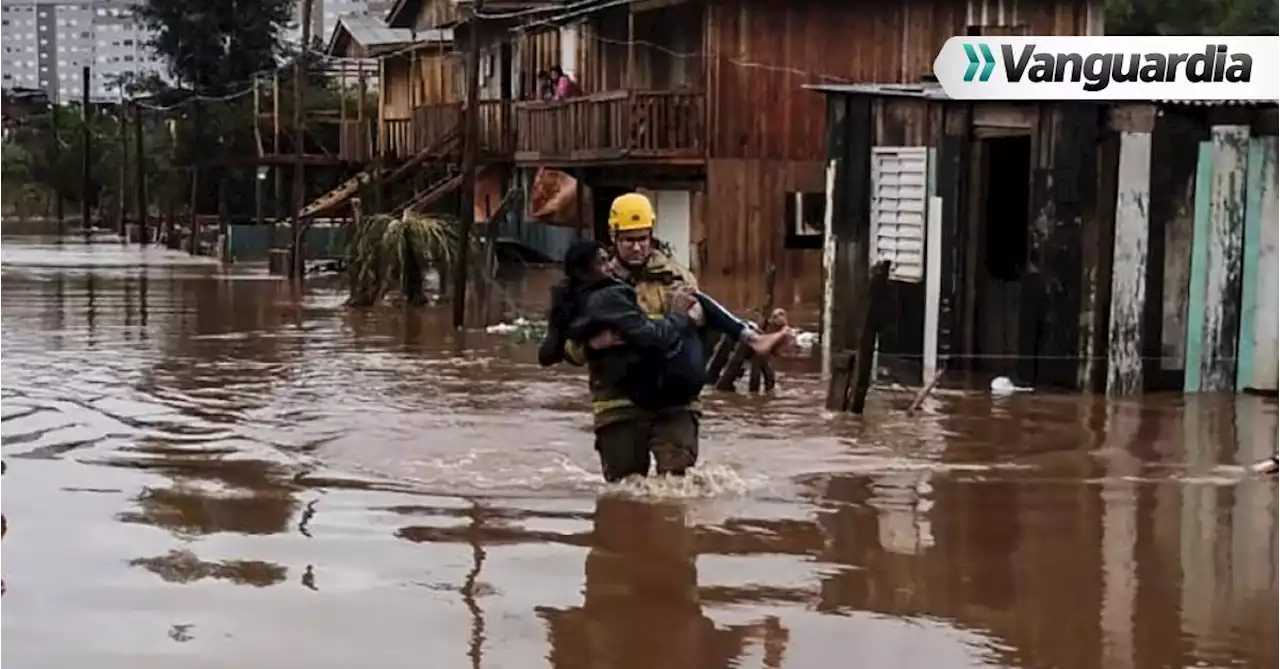 Videos del ciclón devastador que deja trágico saldo de víctimas en Brasil