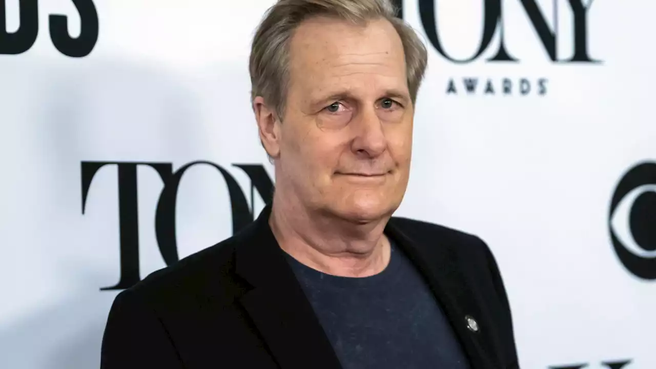 Jeff Daniels looks back with stories and music in new Audible audio memoir 'Alive and Well Enough'