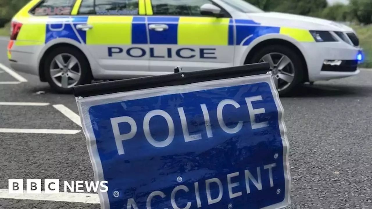 Leicester: Man dies after two-car crash on A47