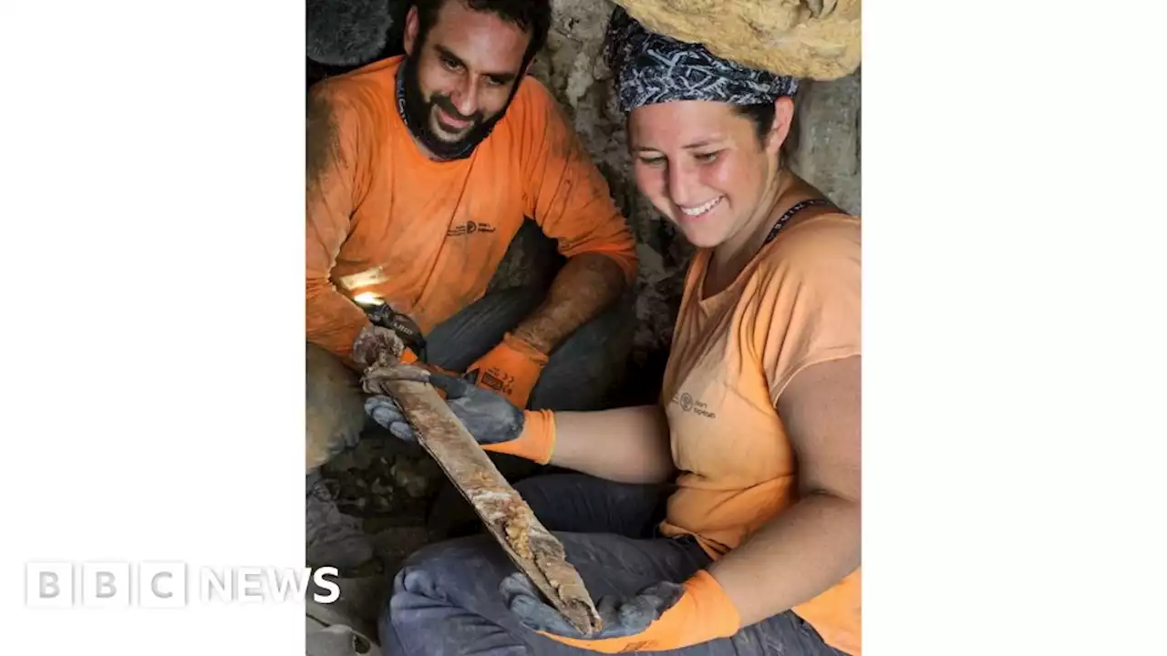 Dead Sea reveals four 1,900-year-old Roman swords in cave