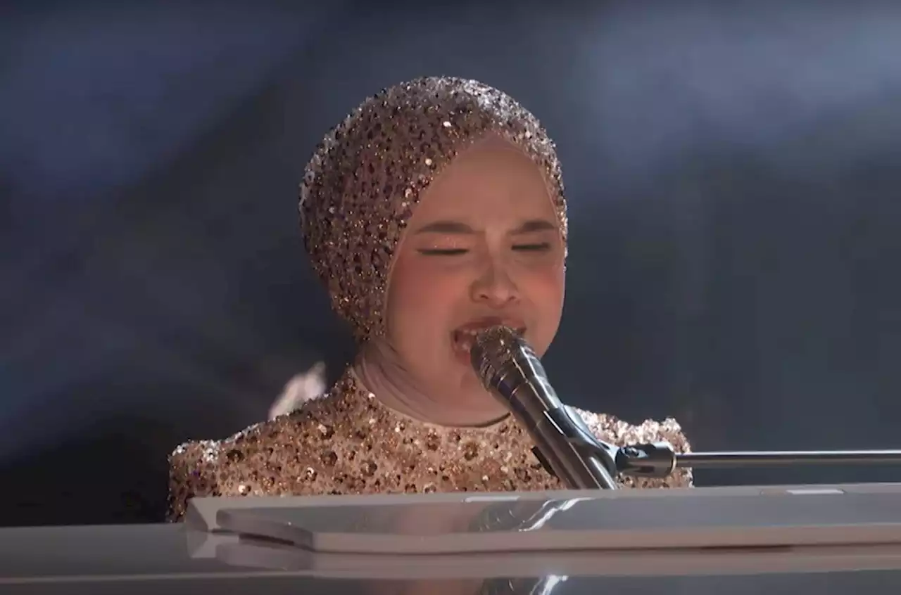 Putri Ariani Leaves Simon Cowell ‘Speechless’ With U2 Cover on ‘AGT’: Watch