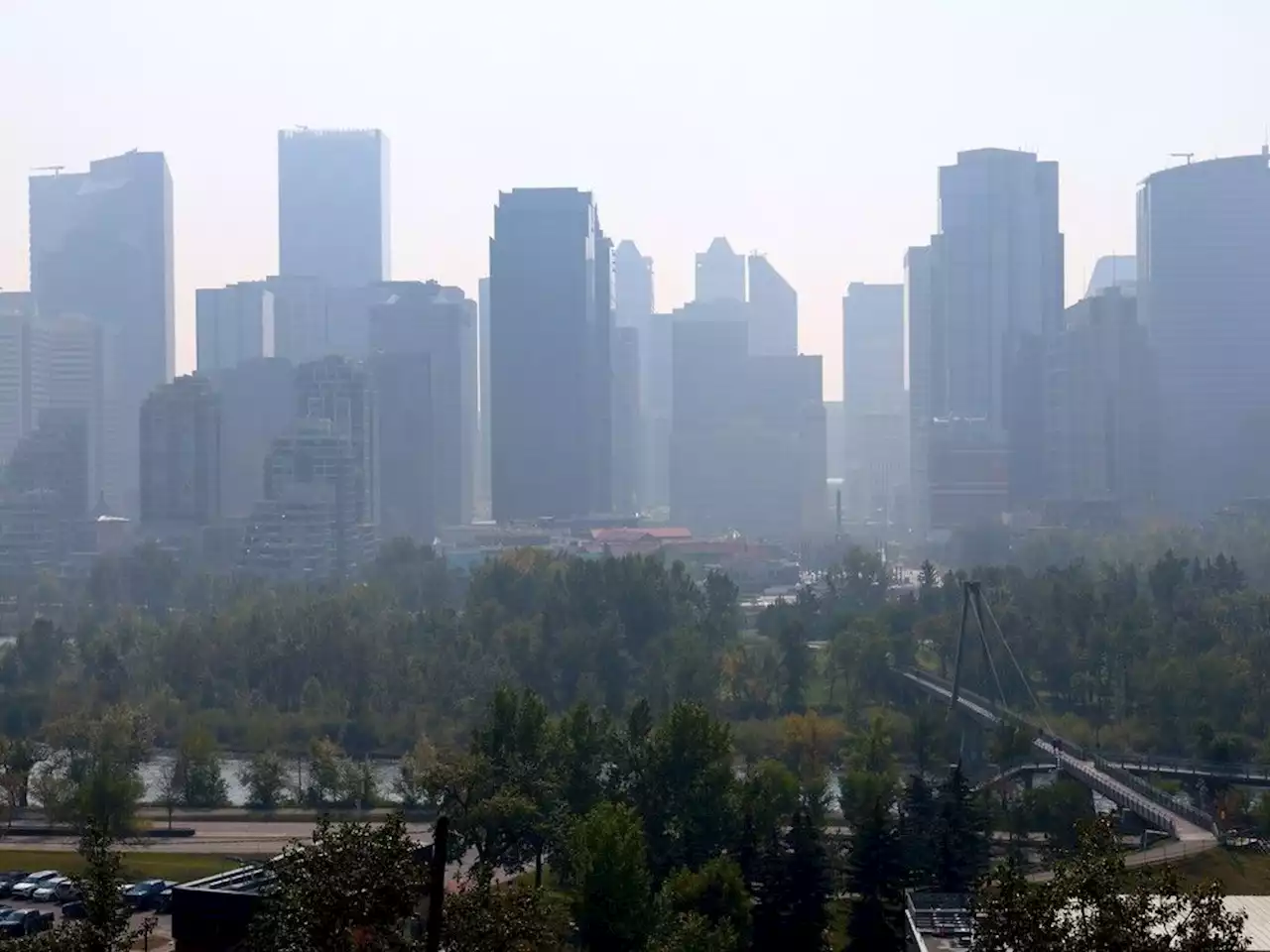 Smoke projected to lift from Calgary on Wednesday