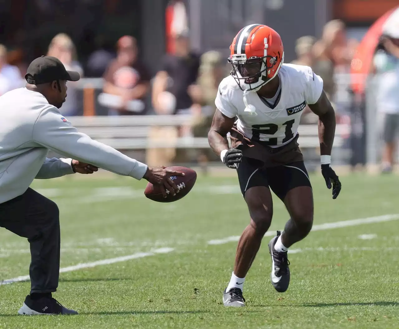 Browns CB Denzel Ward still in concussion protocol but will participate Wednesday on a limited basis for Bengals game