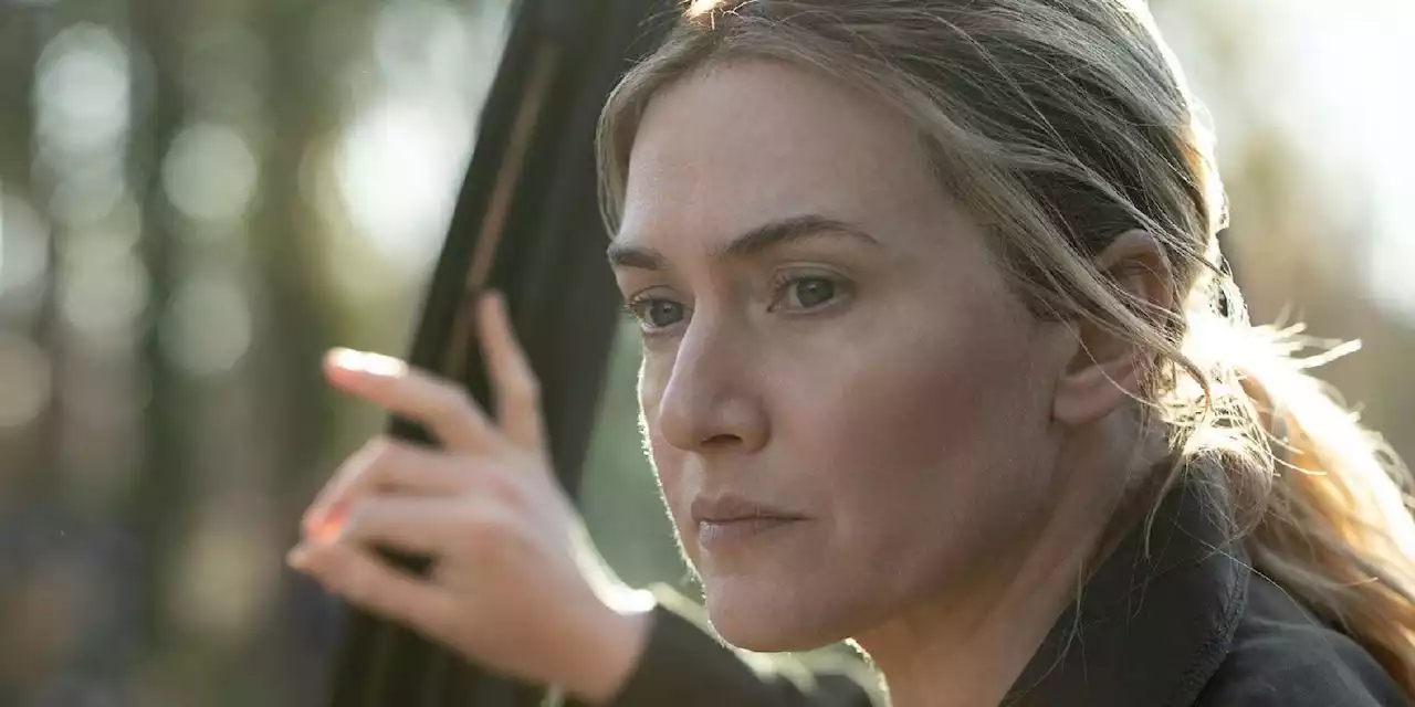 Kate Winslet Trades High Fashion for War in First 'Lee' Images