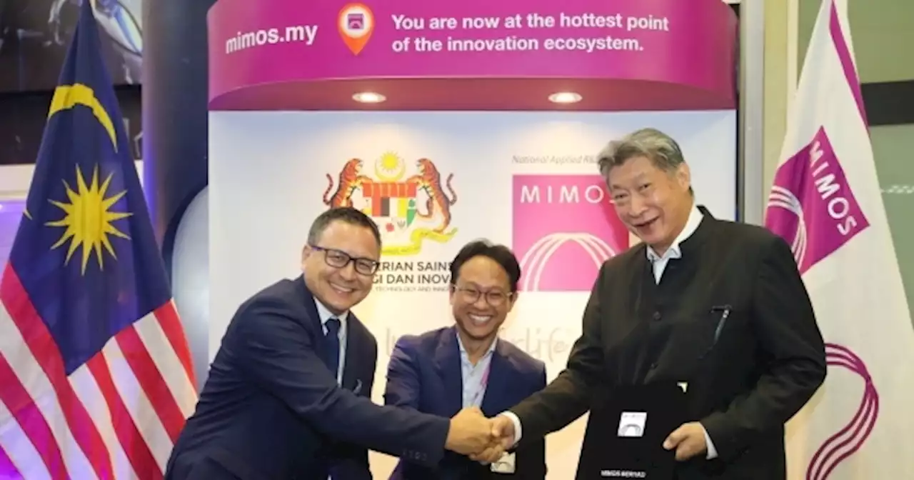 Satellite data and mobile crop doctor for farmers under Mimos project
