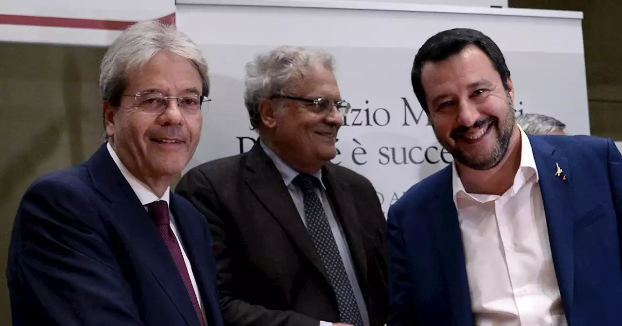 Salvini va in guerra (da solo) contro l'Europa e attacca Gentiloni: 'Il commissario italiano sembra straniero'