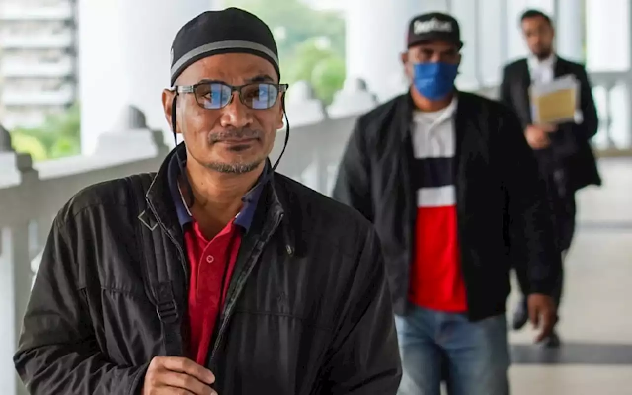 Unemployed man jailed, fined for offensive post against Selangor sultan