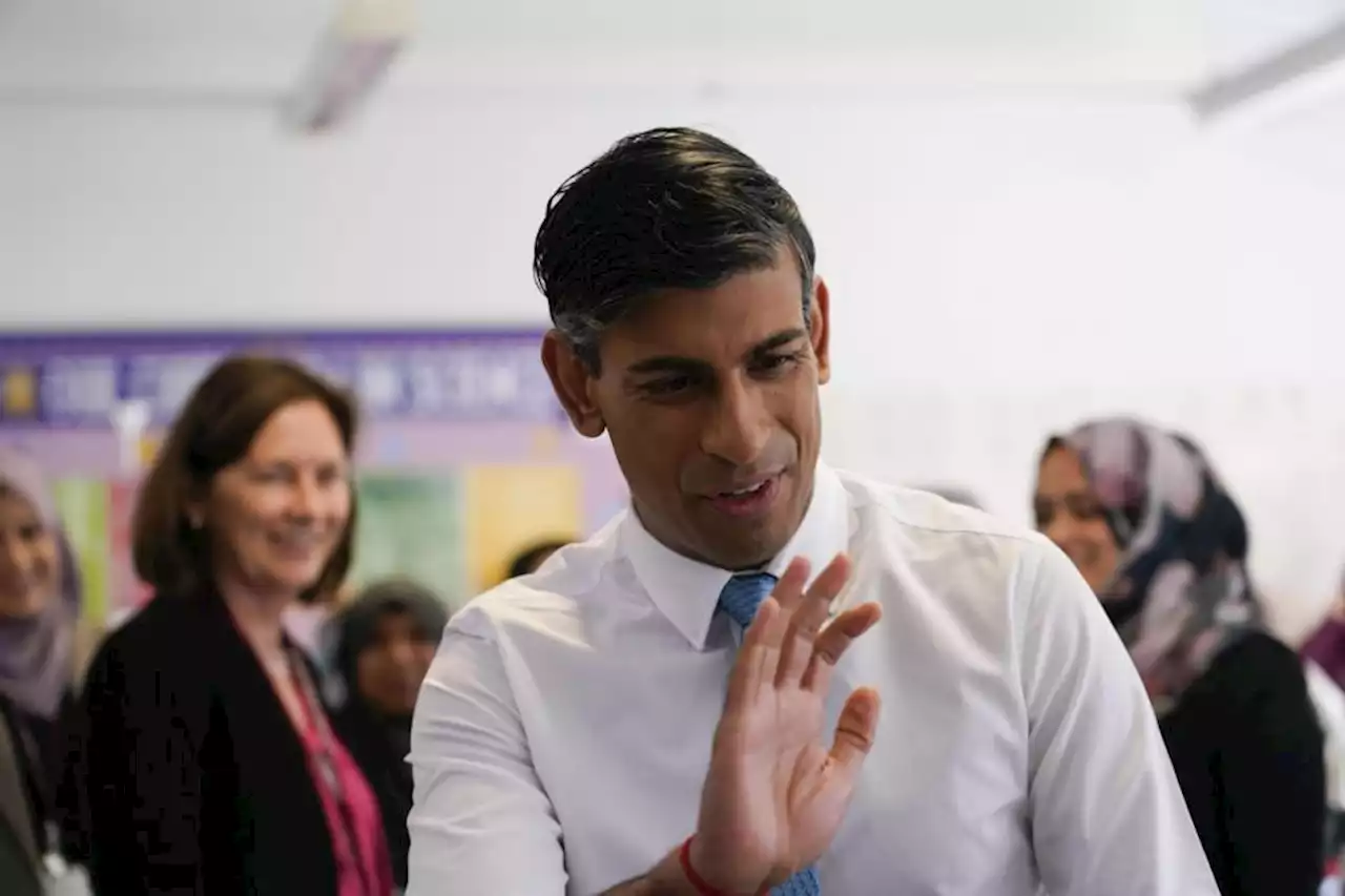 Labour demands to see advice Rishi Sunak given about schools concrete crisis