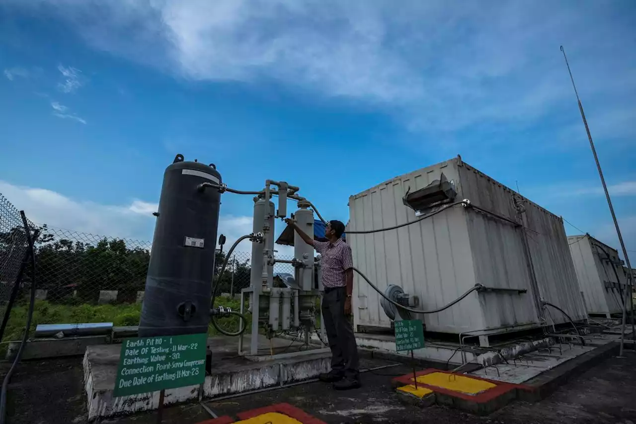 What is green hydrogen and why is it touted as a clean fuel?