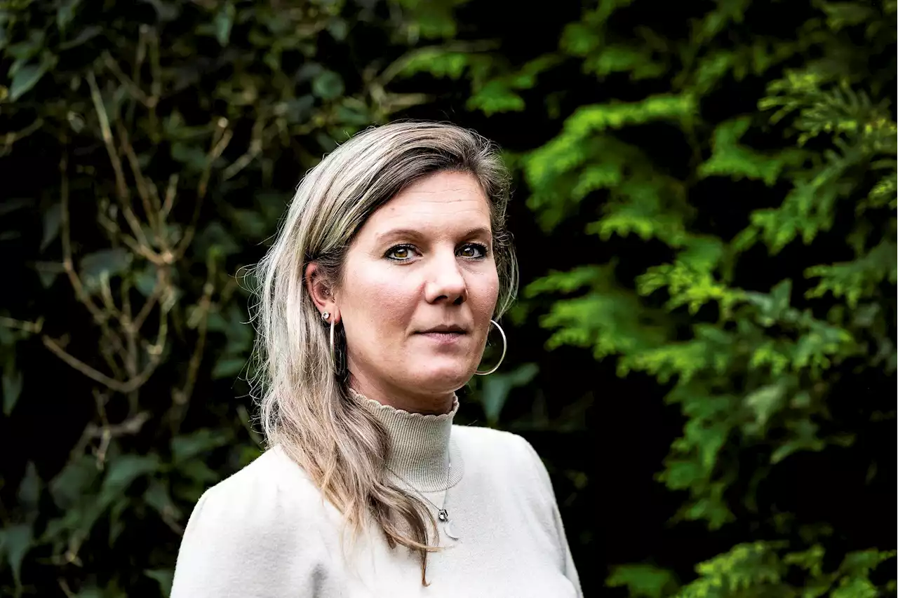 Emelie Persson ger ut självbiografi efter donatorskandalen